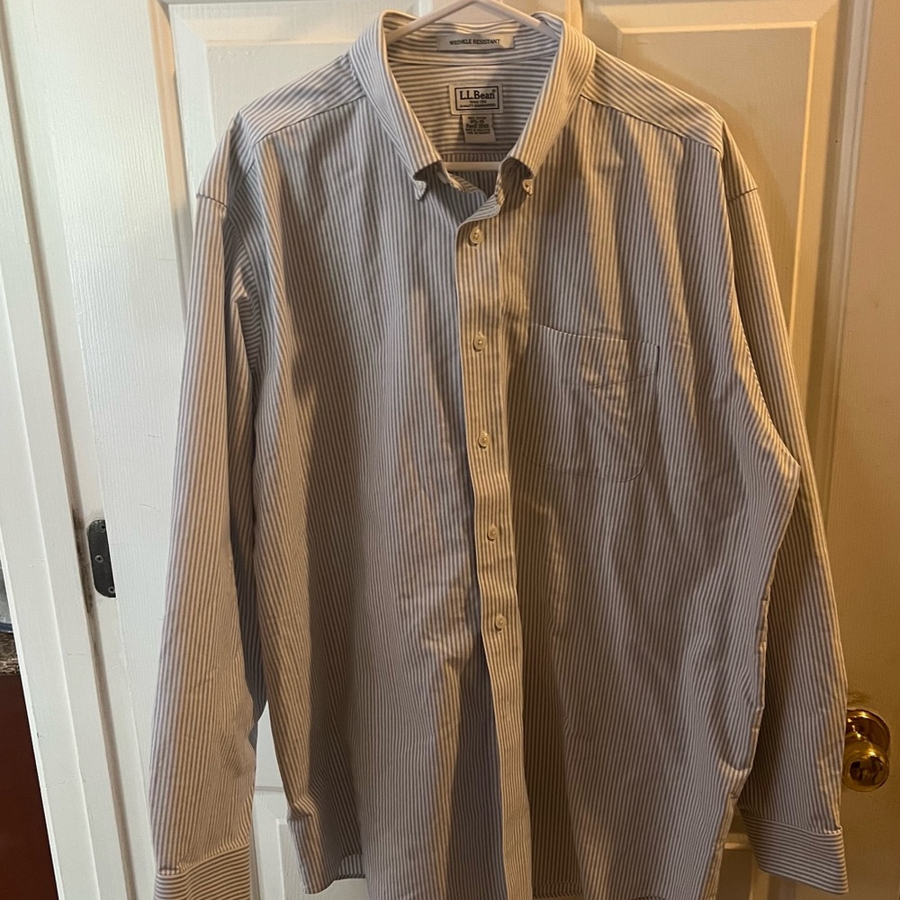 LL Bean Wrinkle Resistant Button Shirt Mens 17.5 35 Blue White Striped